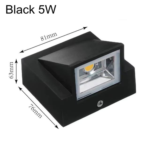 Low-Voltage LED Outdoor Wall Light
