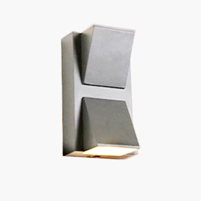 Low-Voltage LED Outdoor Wall Light