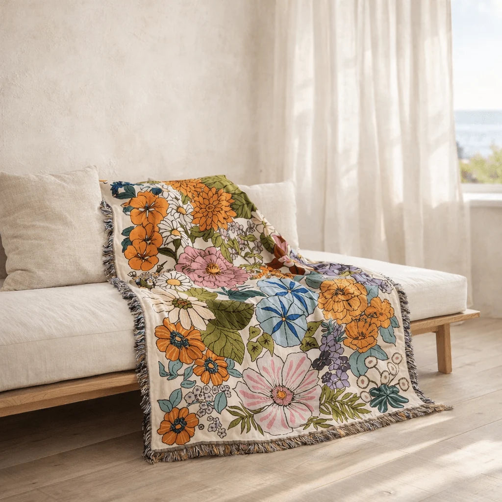 Boho Floral Picnic Blanket | Versatile Outdoor Rug with Stylish Tassels | Multifunctional Comfort for All Seasons 1