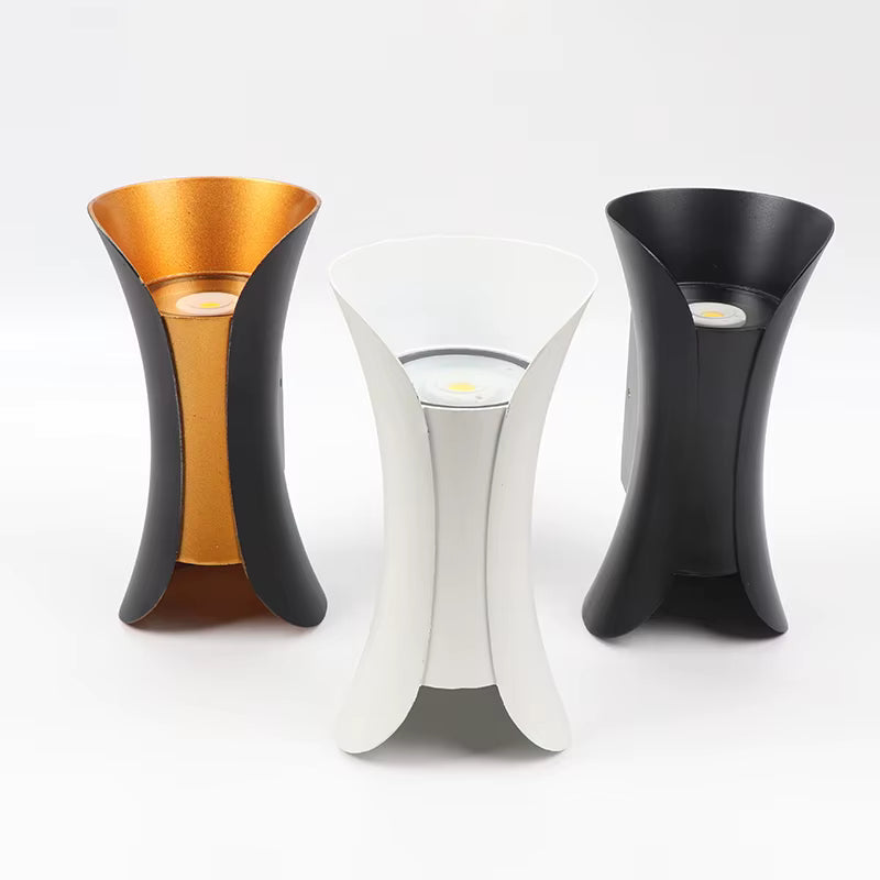 Aluminium Indoor-Outdoor Wall Light