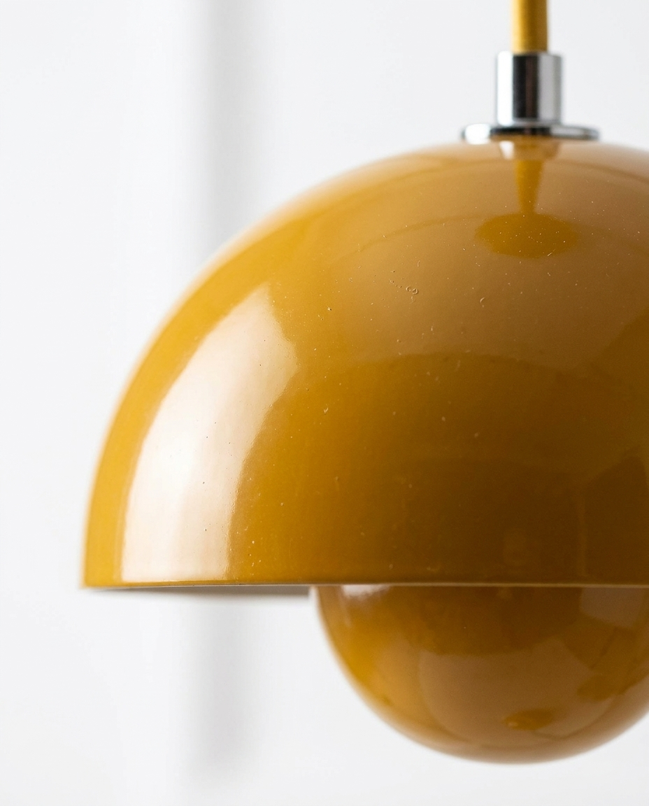 Close-up detail of the flowerpot pendant light finish and silhouette