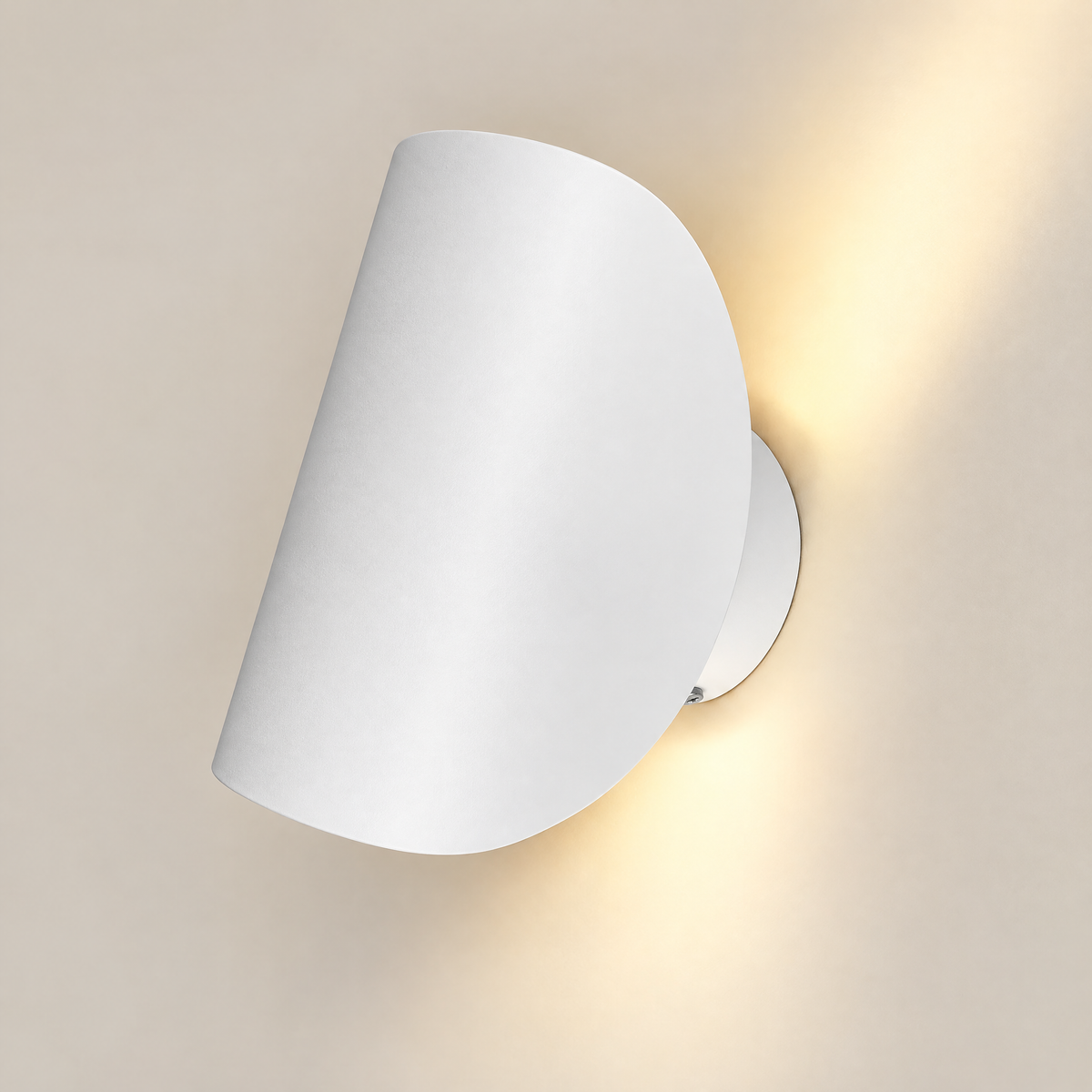 Curved LED wall light in white